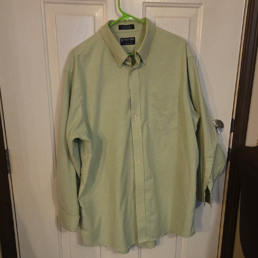 Stafford Men's Green Shirt Size 18
